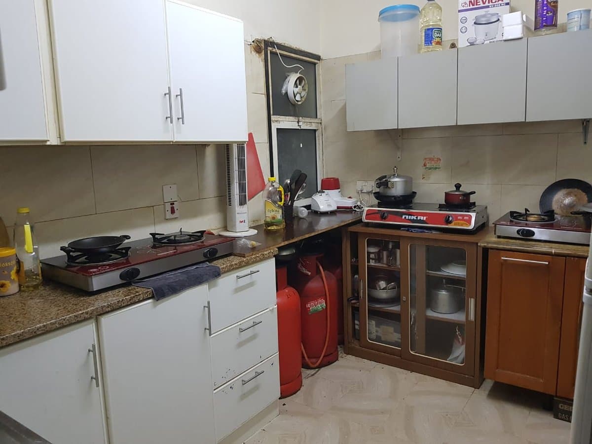Fully Furnished Bedroom near Metro (Indian Family only), photo 5