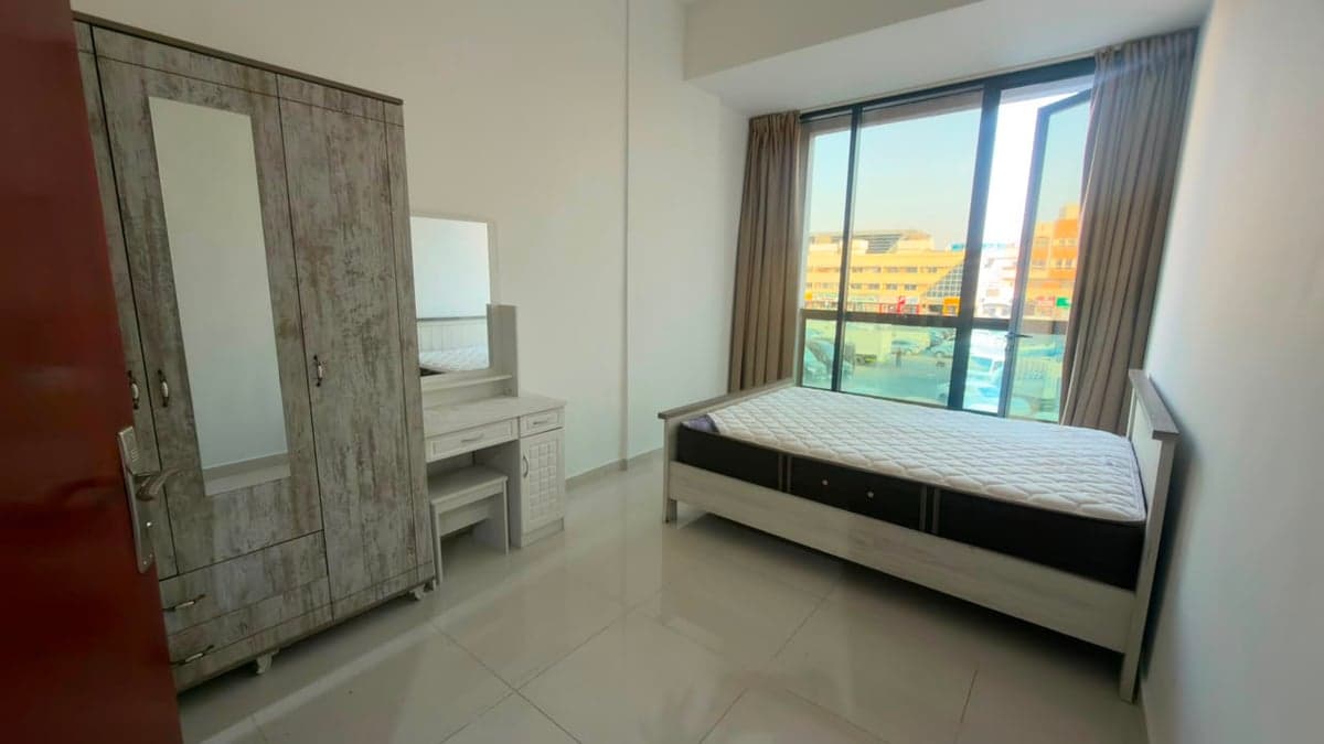 Fully Furnished Room near Metro (Couple or Family only), photo 3