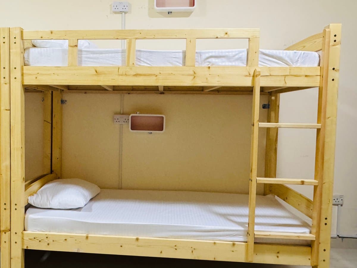 Bunk Bed Space near Metro (Indian Male only), photo 4