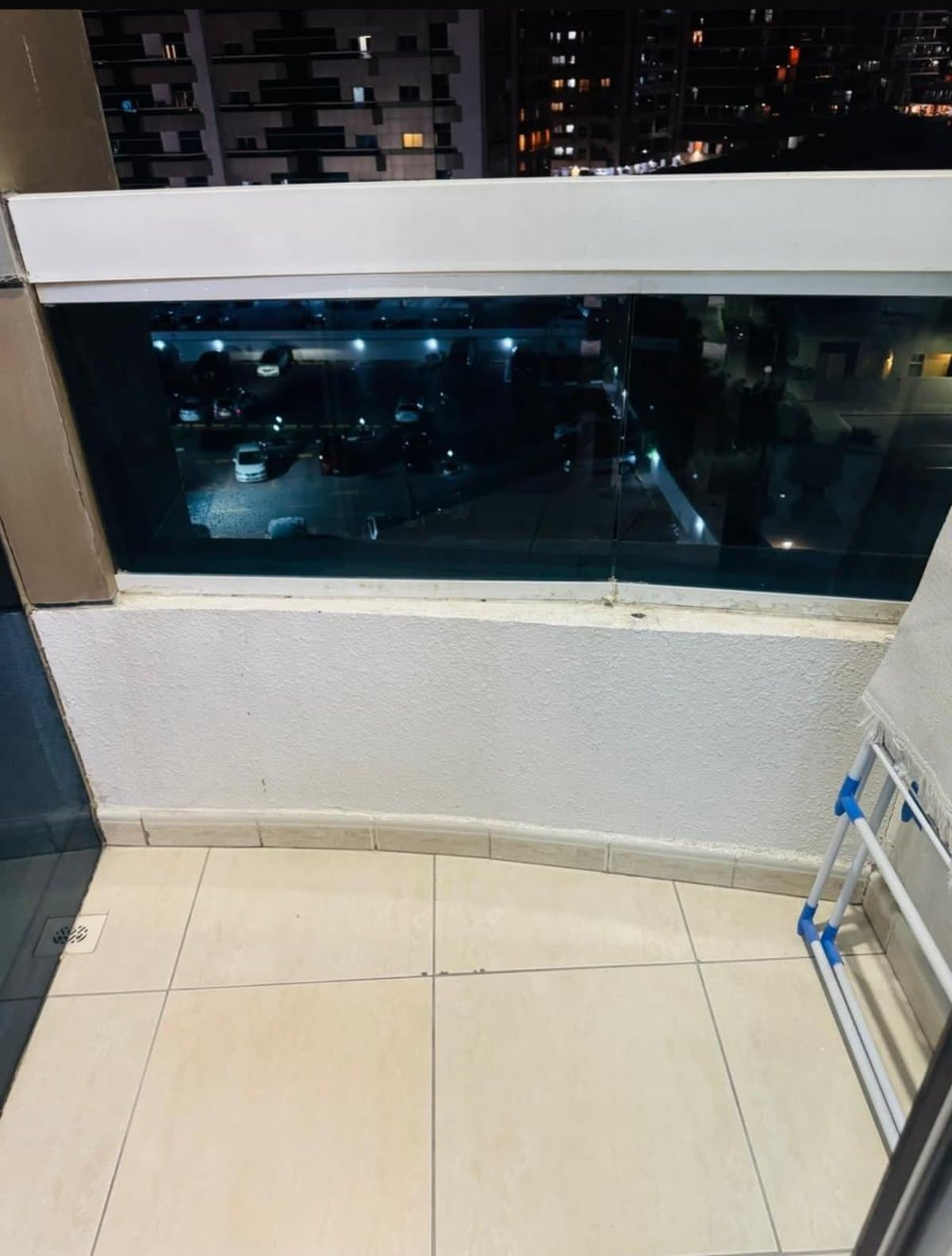 Bed Space in a Shared Bedroom near Bus Stop (Arab Female only), photo 3