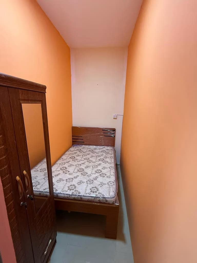 Closed Partition Room (Single or Couple only), photo 3