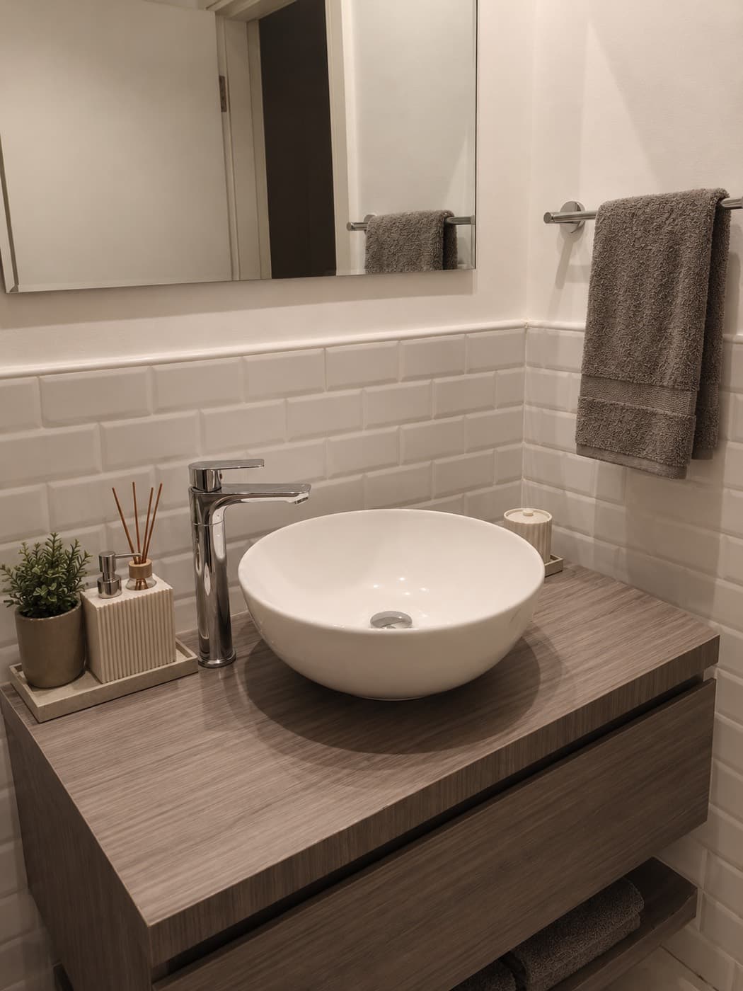 Bedroom with Unattached Washroom (Single only), photo 5
