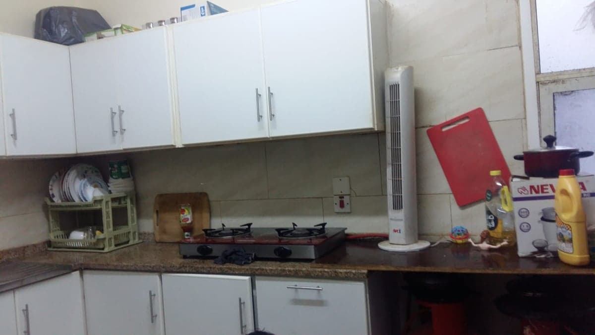 Fully Furnished Bedroom near Metro (Indian Family only), photo 4