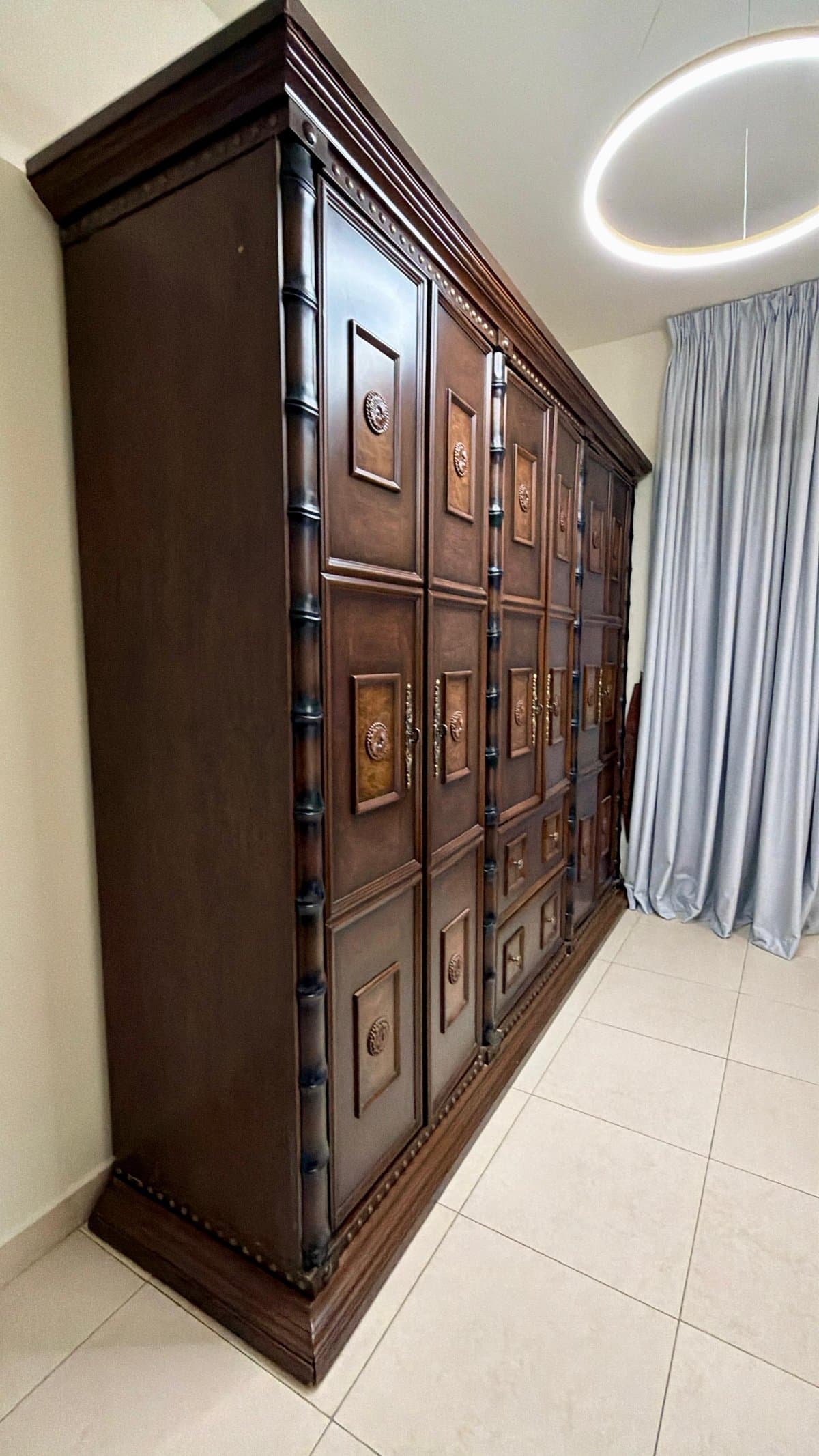 Luxury Room with Private Bathroom and Balcony near Metro, photo 5