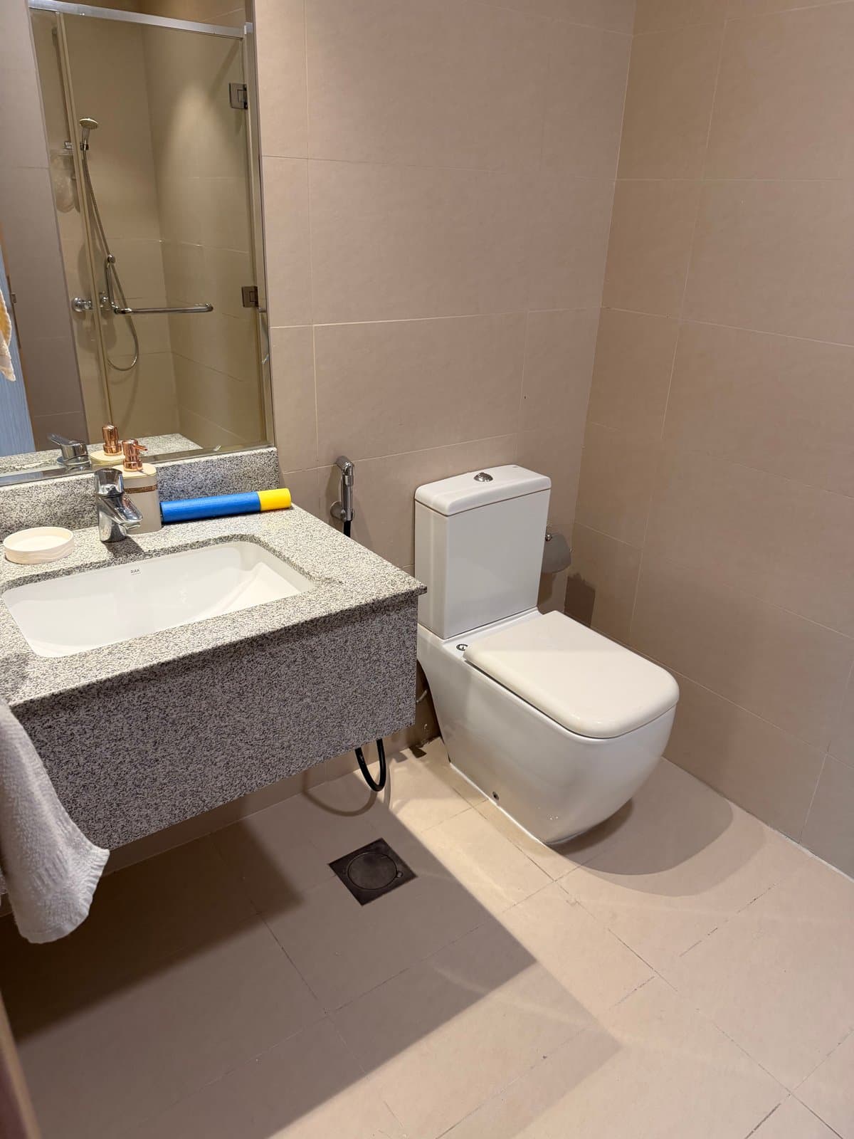 Privat Room near Metro & Bus Stop, photo 3